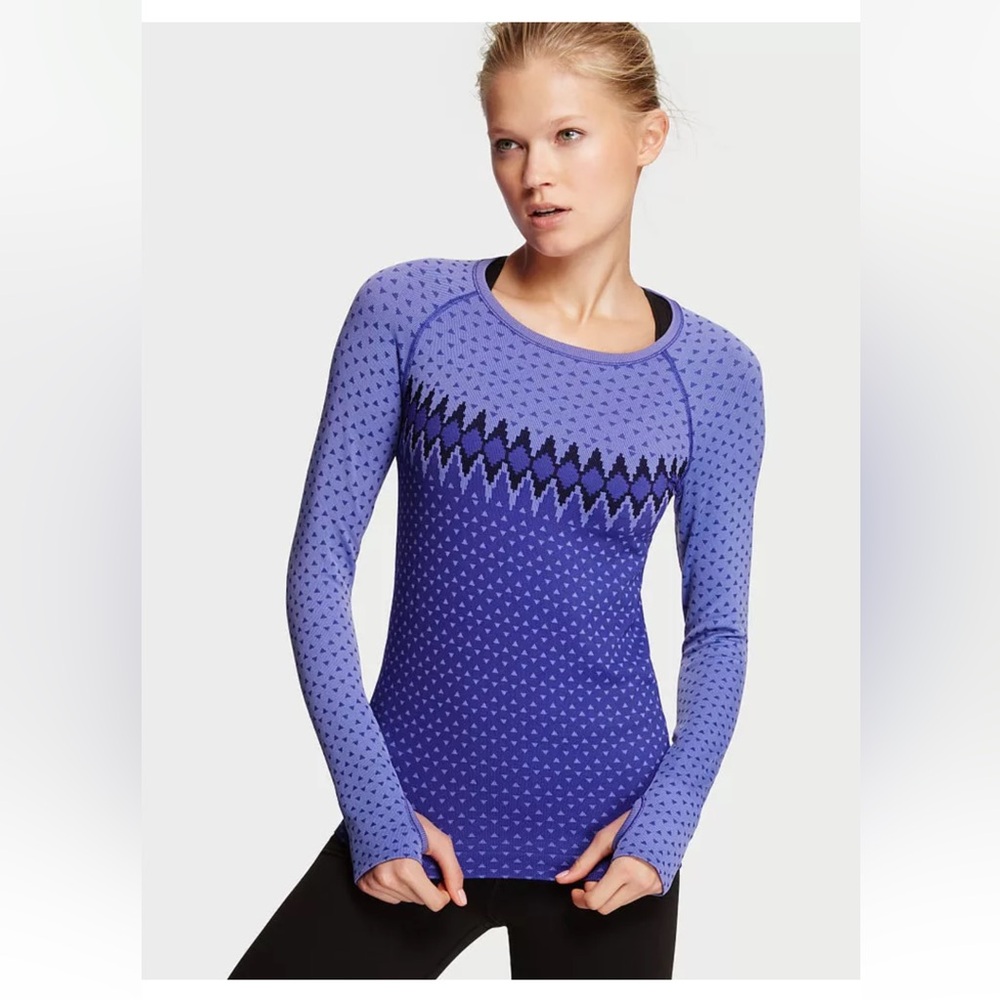 VSX LONG SLEEVE WORKOUT TOP WITH THUMB OPENING SLEEVE navy BLUE
